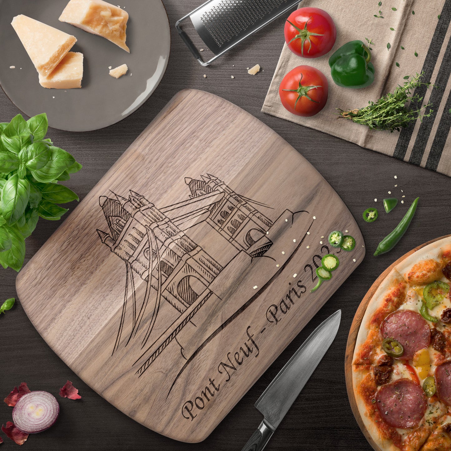Personalized Pont Neuf Hardwood Oval Cutting Board