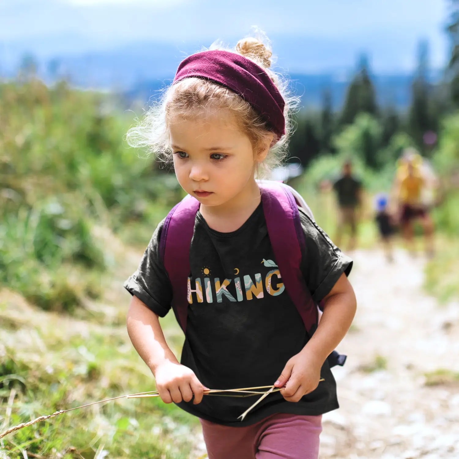 Hiking Essentials: 10 Things You Should Bring On Your Hike